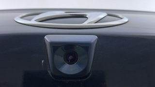 Used 2022 Hyundai Grand i10 Nios Sportz AMT 1.2 Kappa VTVT Petrol Automatic top_features Rear camera