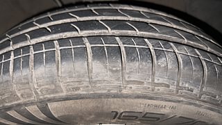Used 2022 Hyundai Grand i10 Nios Sportz AMT 1.2 Kappa VTVT Petrol Automatic tyres RIGHT FRONT TYRE TREAD VIEW
