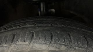 Used 2018 Maruti Suzuki Baleno [2015-2019] Delta AT Petrol Petrol Automatic tyres RIGHT FRONT TYRE TREAD VIEW