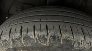 Used 2017 Hyundai i20 Active [2015-2020] 1.2 SX Petrol Manual tyres RIGHT REAR TYRE TREAD VIEW