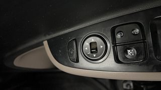 Used 2015 Hyundai Grand i10 [2013-2017] Sportz 1.2 Kappa VTVT Petrol Manual top_features Adjustable ORVM