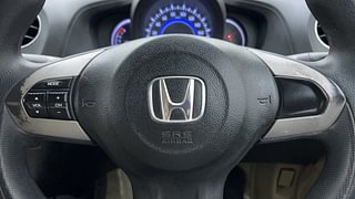 Used 2015 Honda Amaze [2013-2016] 1.2 VX AT i-VTEC Petrol Automatic top_features Steering mounted controls