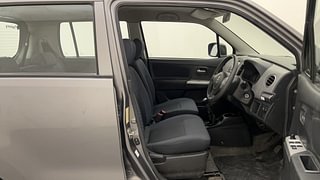 Used 2012 Maruti Suzuki Wagon R 1.0 [2010-2019] VXi Petrol Manual interior RIGHT SIDE FRONT DOOR CABIN VIEW