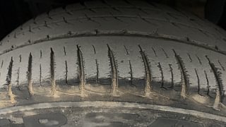 Used 2018 Maruti Suzuki Vitara Brezza [2016-2020] VDi Diesel Manual tyres LEFT FRONT TYRE TREAD VIEW