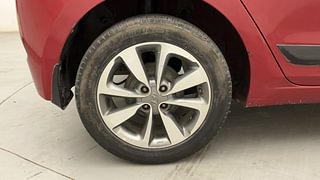 Used 2015 Hyundai Elite i20 [2014-2018] Asta 1.2 Petrol Manual tyres RIGHT REAR TYRE RIM VIEW