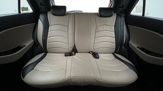 Used 2015 Hyundai Elite i20 [2014-2018] Asta 1.2 Petrol Manual interior REAR SEAT CONDITION VIEW