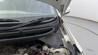 Used 2017 Hyundai Elite i20 [2014-2018] Sportz 1.2 CNG (Outside fitted) Petrol+cng Manual engine ENGINE LEFT SIDE HINGE & APRON VIEW
