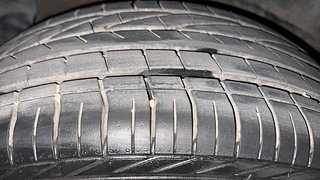 Used 2020 Tata Nexon [2017-2020] XZA Plus AMT Petrol Petrol Automatic tyres RIGHT REAR TYRE TREAD VIEW