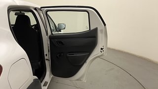 Used 2016 Renault Kwid [2015-2019] RXT Petrol Manual interior RIGHT REAR DOOR OPEN VIEW