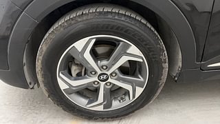 Used 2018 Hyundai Creta [2018-2020] 1.6 SX AT Diesel Automatic tyres LEFT FRONT TYRE RIM VIEW