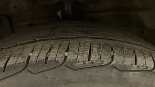 Used 2018 maruti-suzuki Ciaz Alpha Petrol Petrol Manual tyres LEFT FRONT TYRE TREAD VIEW