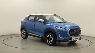 Used 2021 Nissan Magnite XV Dual Tone Petrol Manual exterior RIGHT FRONT CORNER VIEW