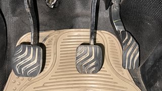 Used 2021 Nissan Magnite XV Dual Tone Petrol Manual interior PEDALS VIEW