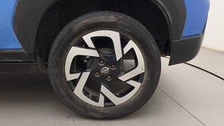 Used 2021 Nissan Magnite XV Dual Tone Petrol Manual tyres LEFT REAR TYRE RIM VIEW