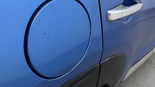 Used 2021 Nissan Magnite XV Dual Tone Petrol Manual dents MINOR SCRATCH