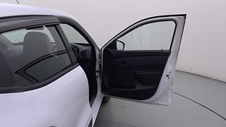 Used 2017 Renault Kwid [2017-2019] RXT 1.0 SCE Special Petrol Manual interior RIGHT FRONT DOOR OPEN VIEW