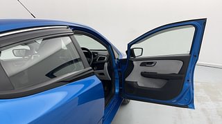Used 2021 Tata Altroz XZ 1.2 Petrol Manual interior RIGHT FRONT DOOR OPEN VIEW