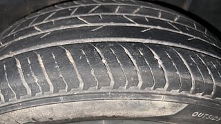 Used 2021 Nissan Magnite XV Dual Tone Petrol Manual tyres LEFT REAR TYRE TREAD VIEW