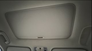 Used 2022 Kia Carens Luxury Plus 1.5 Diesel AT 7 STR Diesel Automatic top_features Sunroof