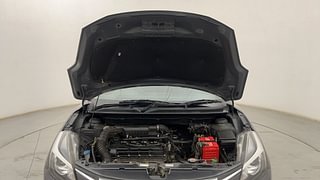 Used 2017 Maruti Suzuki Baleno [2015-2019] Alpha Petrol Petrol Manual engine ENGINE & BONNET OPEN FRONT VIEW