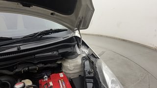 Used 2016 Maruti Suzuki Swift Dzire VDI (O) Diesel Manual engine ENGINE LEFT SIDE HINGE & APRON VIEW