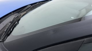 Used 2021 Nissan Magnite XV Dual Tone Petrol Manual dents MINOR DENT