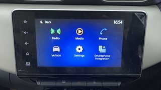 Used 2021 Nissan Magnite XV Dual Tone Petrol Manual top_features Integrated (in-dash) music system