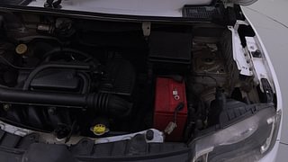Used 2017 Renault Kwid [2017-2019] RXT 1.0 SCE Special Petrol Manual engine ENGINE LEFT SIDE VIEW