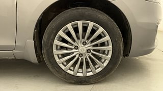 Used 2018 maruti-suzuki Ciaz Alpha Petrol Petrol Manual tyres RIGHT FRONT TYRE RIM VIEW