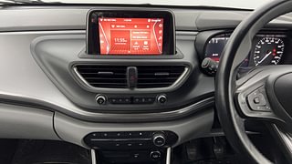 Used 2021 Tata Altroz XZ 1.2 Petrol Manual interior MUSIC SYSTEM & AC CONTROL VIEW