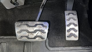 Used 2021 Hyundai New i20 Asta (O) 1.0 Turbo DCT Petrol Automatic interior PEDALS VIEW