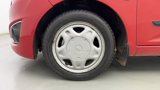 Used 2016 Chevrolet Beat LT Petrol Petrol Manual tyres LEFT FRONT TYRE RIM VIEW