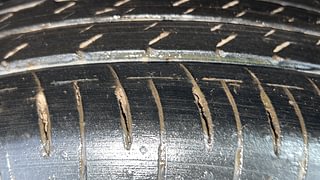 Used 2020 Maruti Suzuki Ignis Zeta MT Petrol Petrol Manual tyres LEFT REAR TYRE TREAD VIEW