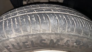 Used 2023 Renault Triber RXT AMT Petrol Automatic tyres RIGHT FRONT TYRE TREAD VIEW