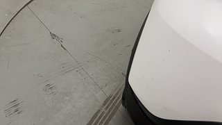 Used 2016 Renault Kwid [2015-2019] RXT Petrol Manual dents MINOR SCRATCH