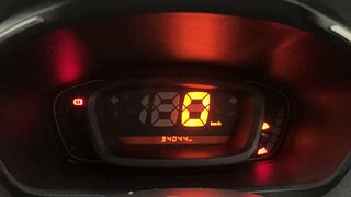 Used 2016 Renault Kwid [2015-2019] RXT Petrol Manual interior CLUSTERMETER VIEW