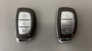 Used 2018 Hyundai Creta [2018-2020] 1.6 SX AT Diesel Automatic extra CAR KEY VIEW