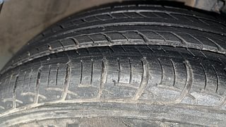 Used 2018 Maruti Suzuki Baleno Delta 1.2 Petrol Manual tyres RIGHT FRONT TYRE TREAD VIEW