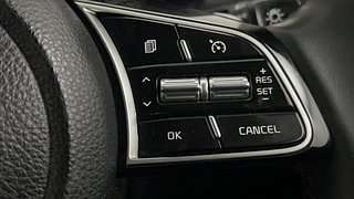 Used 2023 Kia Sonet GTX Plus 1.5 AT Diesel Automatic top_features Cruise control