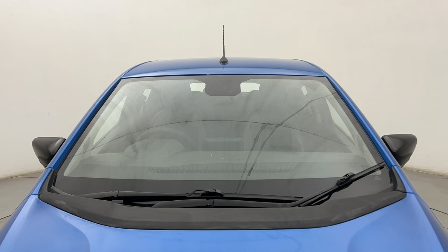 New Tata Altroz exterior FRONT WINDSHIELD VIEW