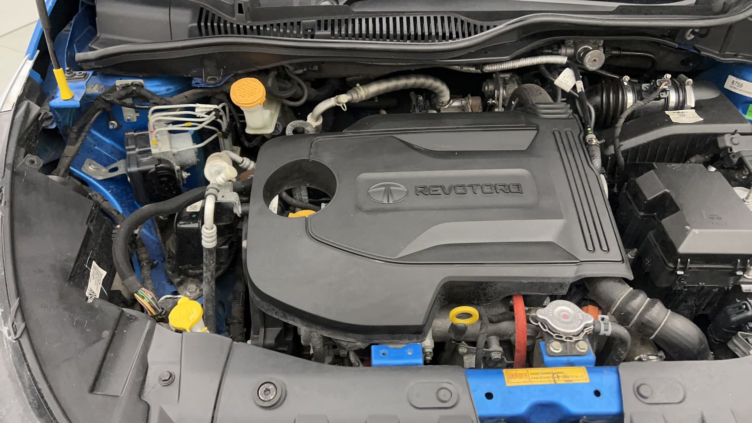 New Tata Altroz engine ENGINE RIGHT SIDE VIEW