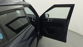 Used 2021 Hyundai Venue [2019-2022] SX 1.0  Turbo Petrol Manual interior RIGHT FRONT DOOR OPEN VIEW
