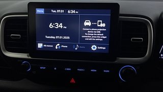 Used 2021 Hyundai Venue [2019-2022] SX 1.0  Turbo Petrol Manual top_features Integrated (in-dash) music system