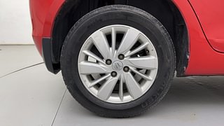 Used 2015 Maruti Suzuki Swift [2011-2017] ZDi Diesel Manual tyres RIGHT REAR TYRE RIM VIEW