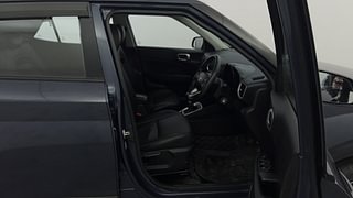 Used 2021 Hyundai Venue [2019-2022] SX 1.0  Turbo Petrol Manual interior RIGHT SIDE FRONT DOOR CABIN VIEW