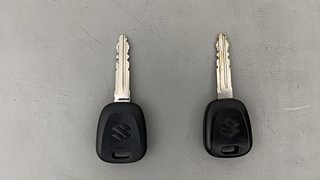 Used 2015 Maruti Suzuki Alto 800 [2012-2016] Lxi Petrol Manual extra CAR KEY VIEW