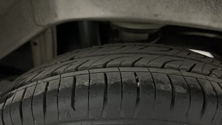 Used 2015 Maruti Suzuki Alto 800 [2012-2016] Lxi Petrol Manual tyres LEFT REAR TYRE TREAD VIEW