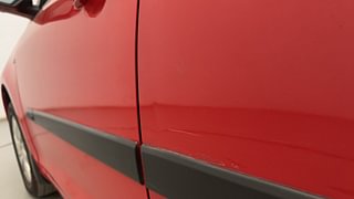 Used 2015 Maruti Suzuki Swift [2011-2017] ZDi Diesel Manual dents MINOR SCRATCH