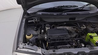Used 2013 Hyundai Santro Xing [2007-2014] GL Petrol Manual engine ENGINE RIGHT SIDE HINGE & APRON VIEW