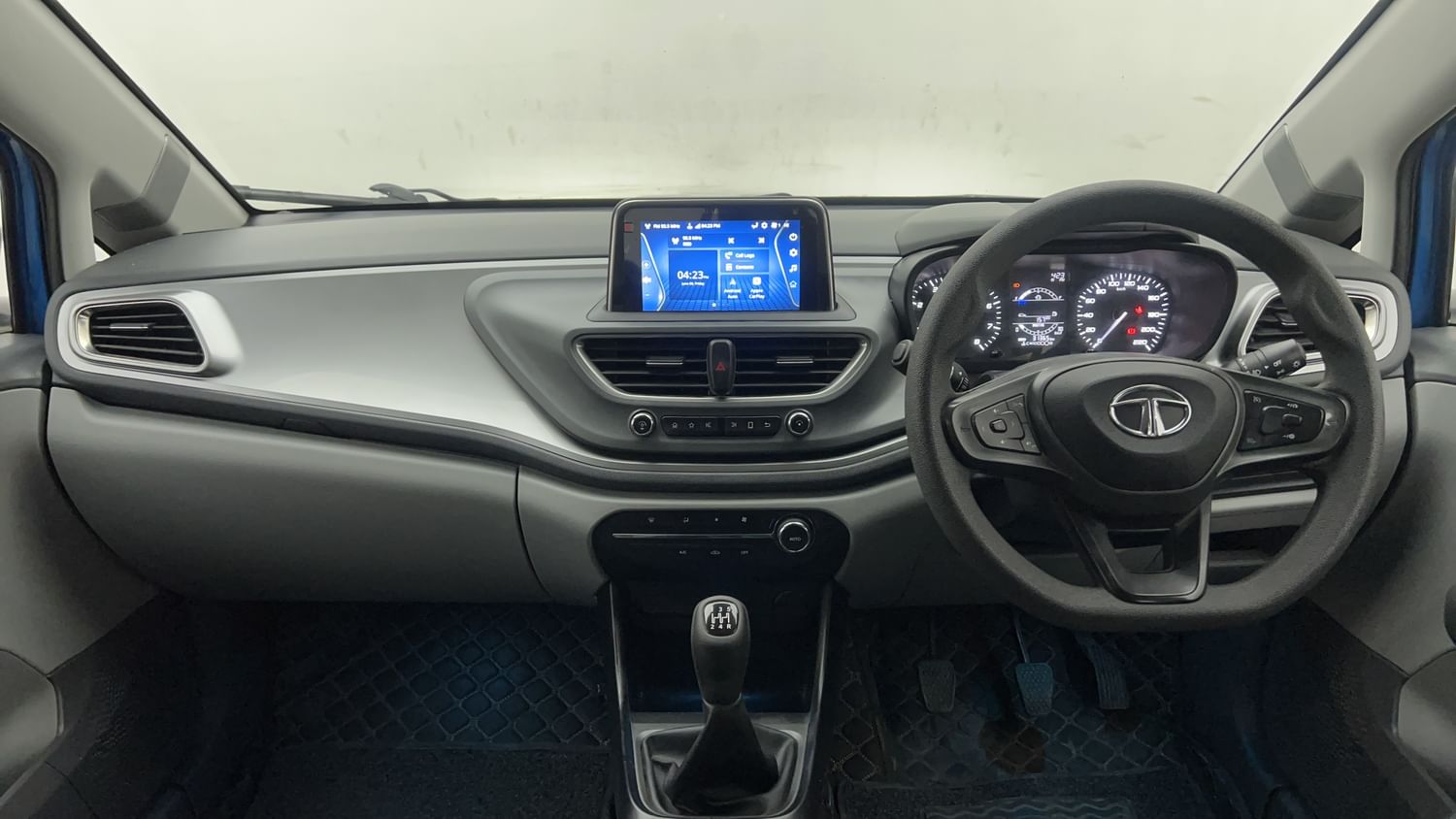 New Tata Altroz interior DASHBOARD VIEW